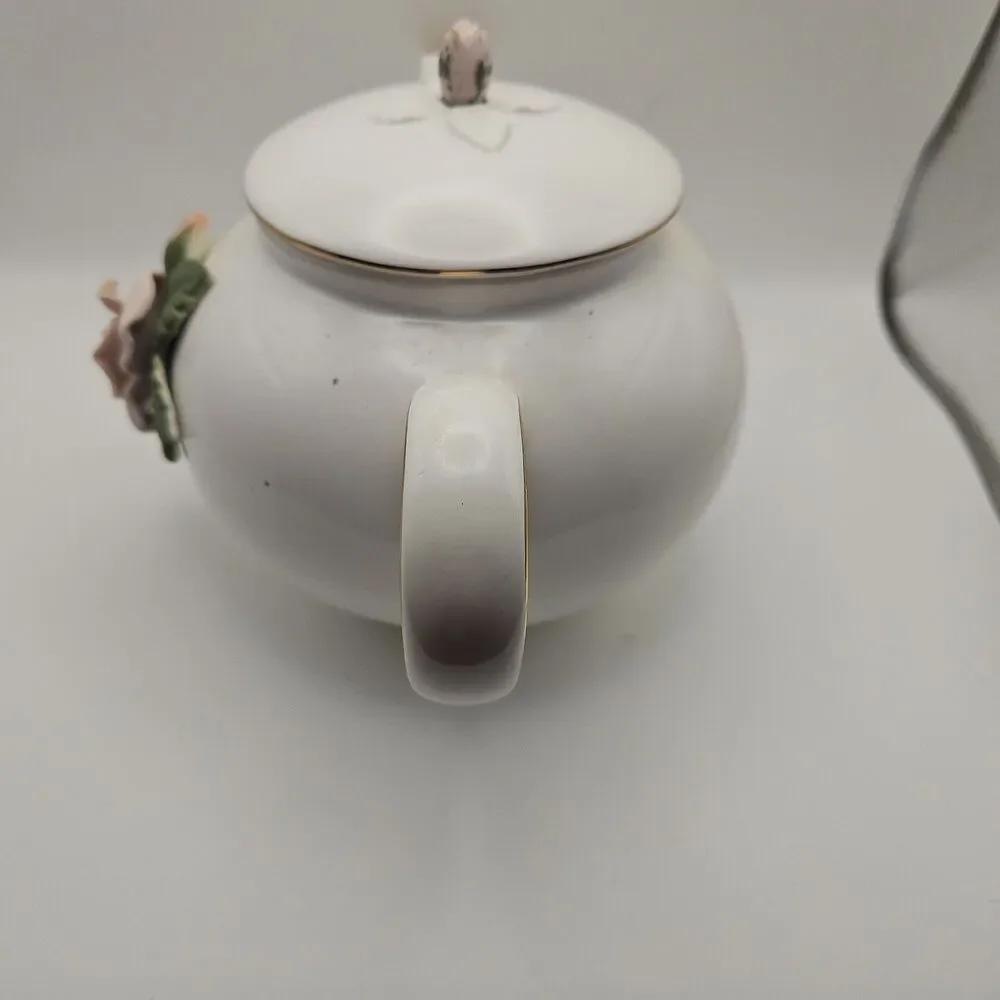 Teleflora Vintage Porcelain Teapot 3D Pink Roses Gold Trim 6.5